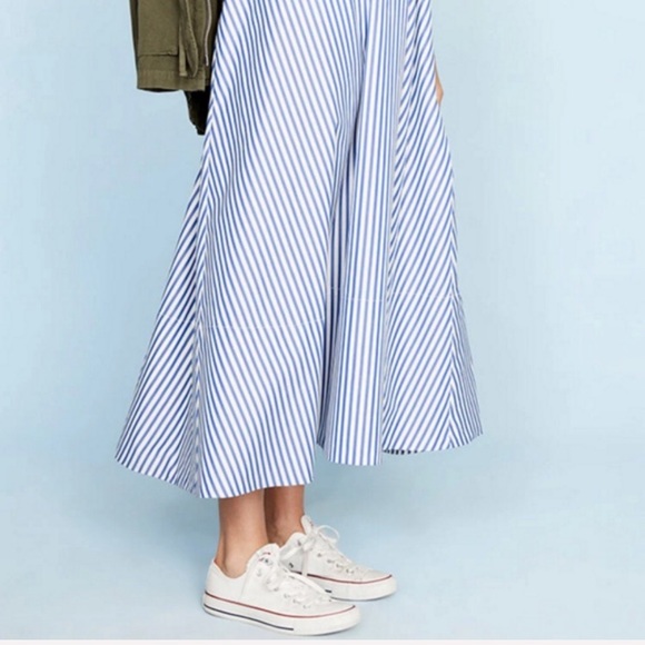 - NWT - M.D.S Stripes Ruffled Maxi Dress - Picture 4 of 8